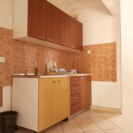 Vila Kristina Apartamento *