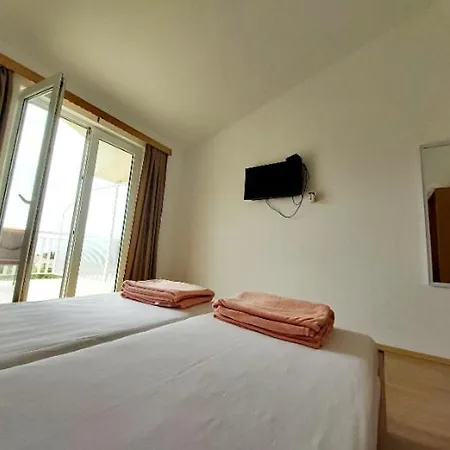 Vila Kristina Gradac (Split-Dalmatia)