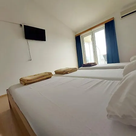 Vila Kristina Apartamento